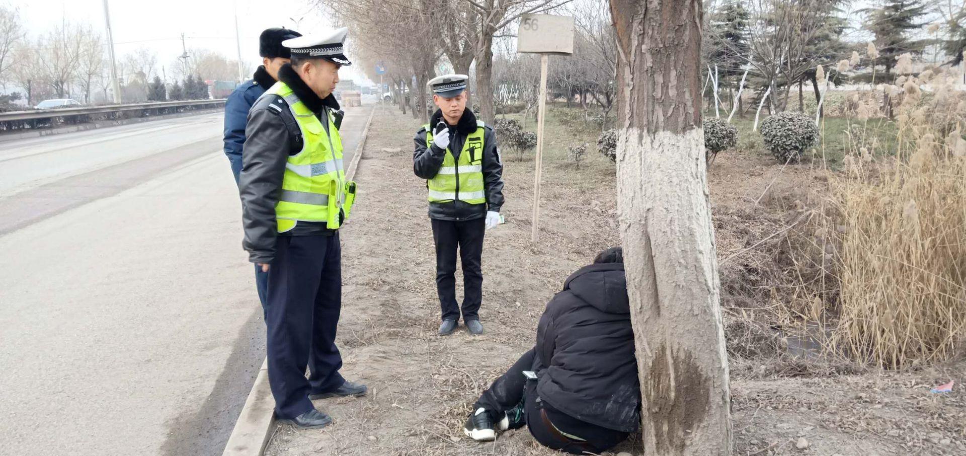 突发新闻：多伦多皮尔逊机场“枪击事件”，警察蜂拥至被封锁的航站楼