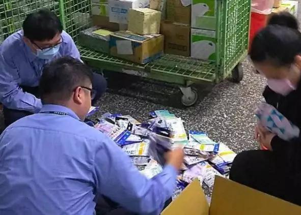 中国当局表示，北方城市辽宁一家餐馆发生火灾，造成22人死亡，3人受伤