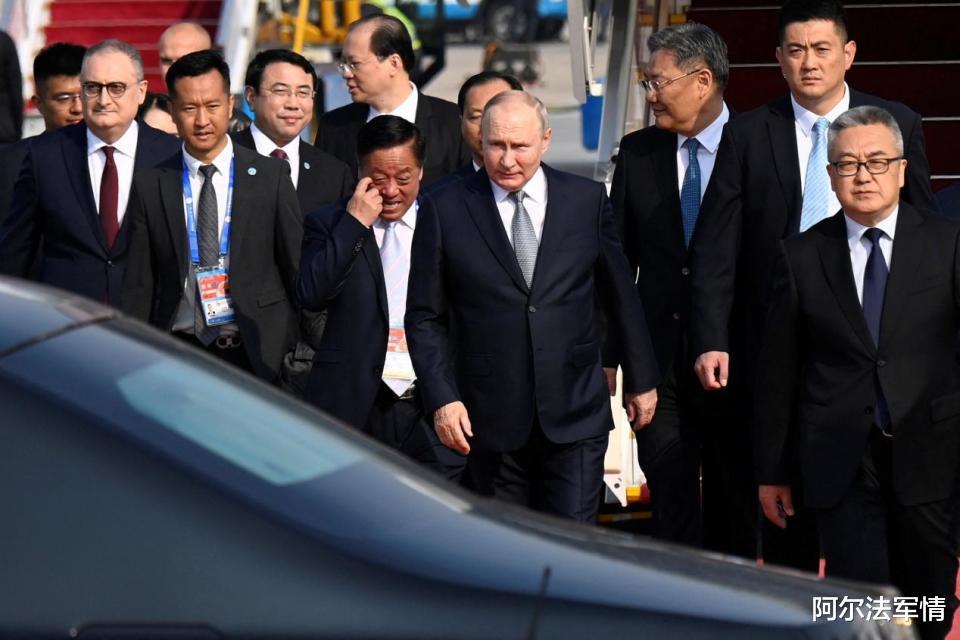 俄罗斯表示，普京将于8月访问中国